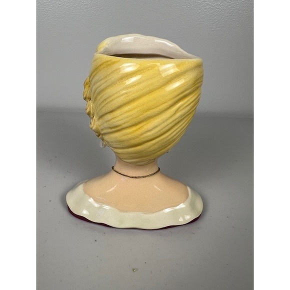 Vintage Style 2004 A Special Place Blonde Lady Bust Ceramic Lady Head Vase - Picture 5 of 11
